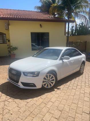 AUDI A4 2.0 TFSI ATTRACTION 180CV GASOLINA 4P MULTITRONIC
